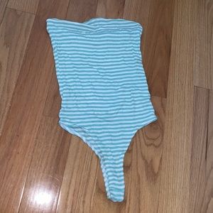 never worn pacsun stripped bodysuit